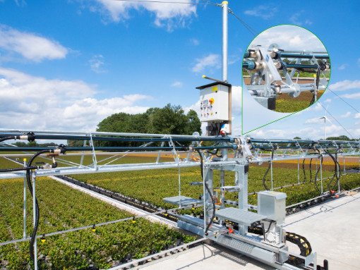 Outdoor irrigation cart V2 Outdoor irrigation cart V2 with energy chain system